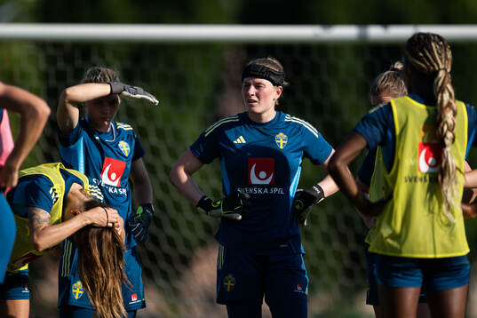 Goalkeeper Jennifer Falk and goalkeeper Tove Enblom of the