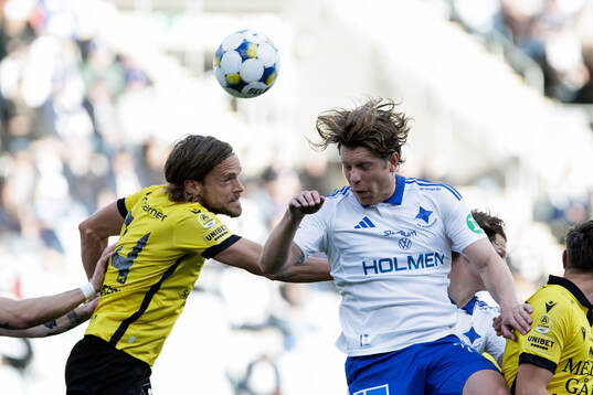 Mjällbys Tom Pettersson och IFK Norrköpings Alexander
