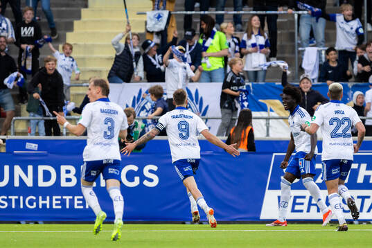IFK Norrköpings Arnor Traustason jublar
