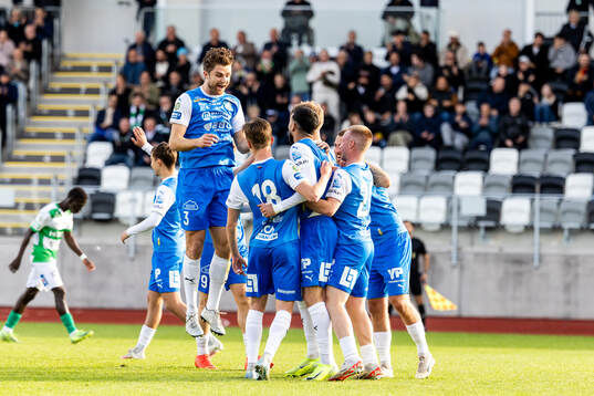 Oddevolds Daniel Krezic har gjort 1-0 och jublar