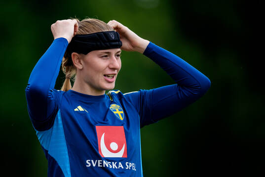 Goalkeeper Tove Enblom of the Swedish women’s national