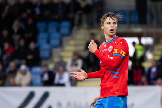 Helsingborgs Adrian Svanbäck deppar
