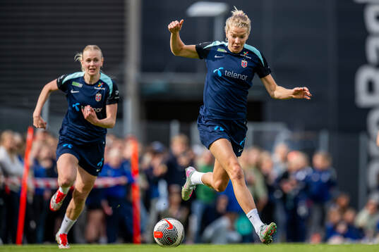 Karina Sævik and Ada Hegerberg of the Norwegian women's