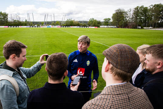 Head coach Jon Dahl Tomasson of the Swedish men's national