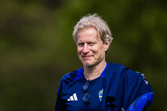Team manager Stefan Pettersson of the Swedish men's