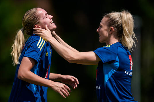 Hanna Lundkvist and Rebecka Blomqvist of the Swedish