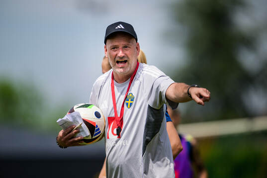 Assistant coach Magnus Wikman of the Swedish women’s