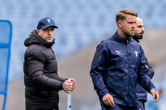 Malmö FFs tränare Henrik Rydström och assisterande