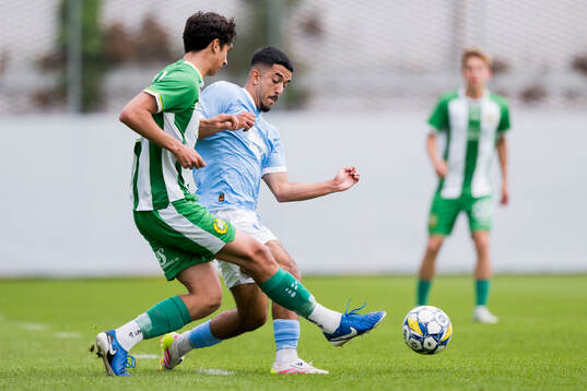 Hammarbys Sebastián Carlsson Villegas och Malmö FFs