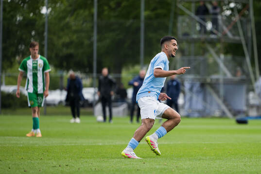 Malmö FFs Zakaria Loukili jublar