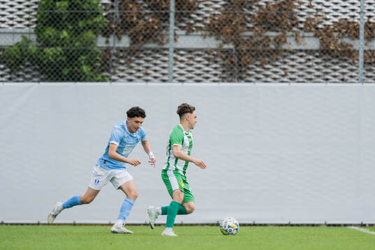Malmö FFs Antonio Palac och Hammarbys Oskar Moczarny