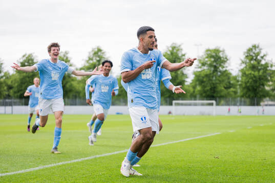Malmö FFs Zakaria Loukili jublar