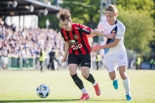 Brommapojkarnas Alex Timossi Andersson och Djurgårdens