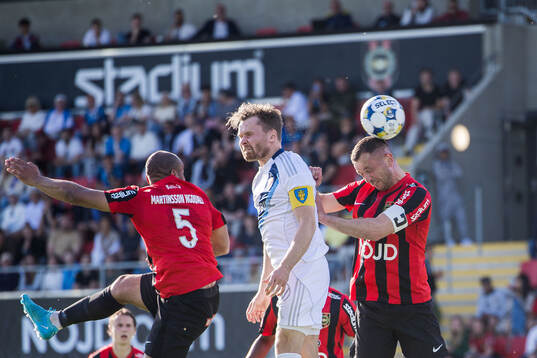 Djurgårdens Jacob Une och Brommapojkarnas Even Hovland