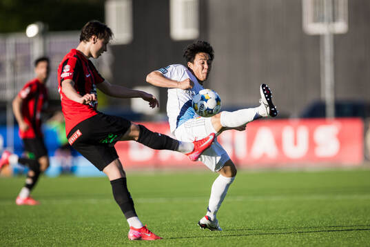 Djurgårdens Keita Kosugi och Brommapojkarnas Hlynur Freyr