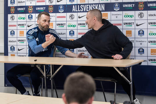 Djurgårdens tränare Jani Honkavaara och Brommapojkarnas