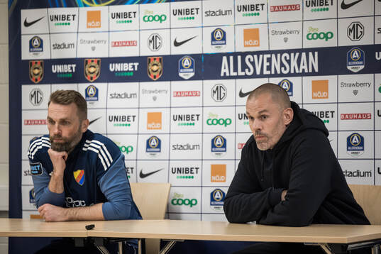 Djurgårdens tränare Jani Honkavaara och Brommapojkarnas
