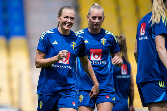 Magdalena Eriksson and Stina Blackstenius of the Swedish