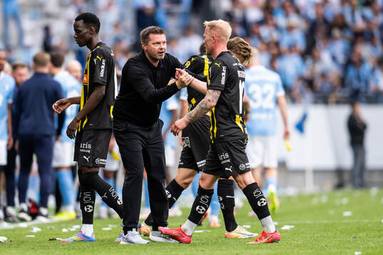 Häckens tränare Jens Gustafsson och Mikkel Rygaard Jensen