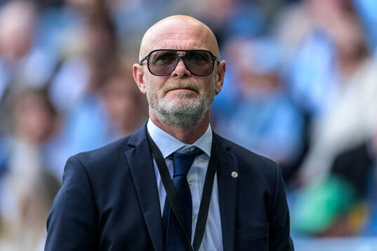 Magnus Olsson, ansvarig för fotbollsplanen på Eleda