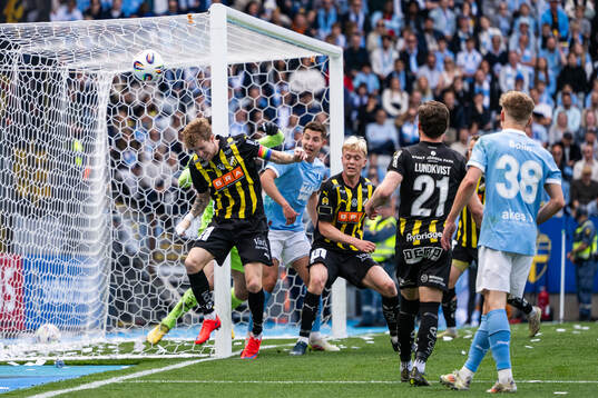 Häckens Simon Gustafson och Isak Brusberg