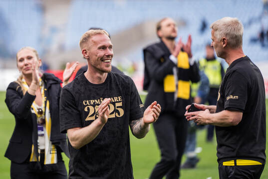 Häckens Mikkel Rygaard Jensen jublar