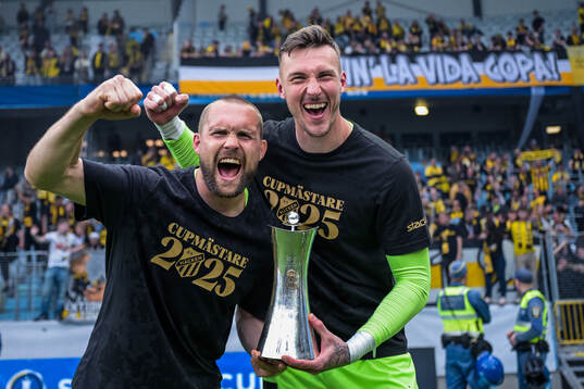 Häckens målvakt Oscar Jansson och målvakt Andreas Linde