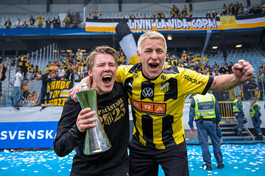 Häckens materialare Petrus Karlholm och materialare