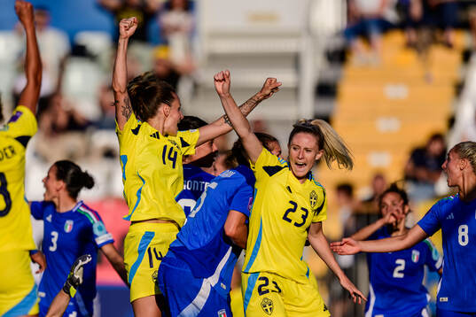 Nathalie Björn and Rebecka Blomqvist of Sweden celebrates