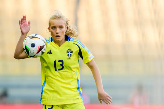 Smilla Holmberg of Sweden