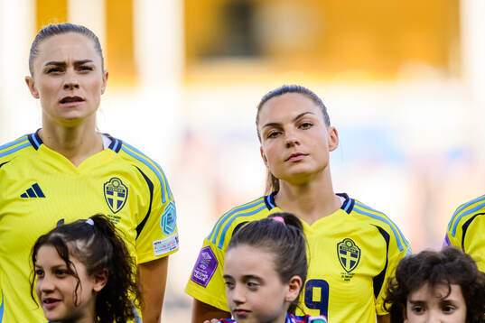 Fridolina Rolfö and Johanna Rytting Kaneryd of Sweden