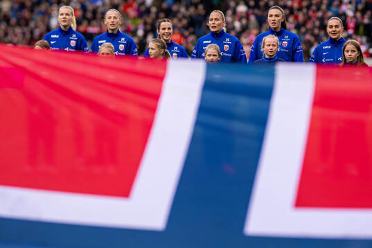 Ada Hegerberg, goalkeeper Cecilie Fiskerstrand, Tuva