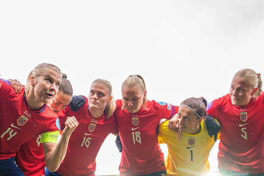 Ada Hegerberg, Vilde Bøe Risa, Mathilde Harviken, Frida