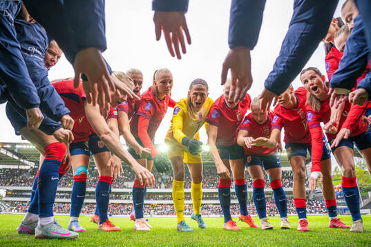 Ada Hegerberg, Frida Maanum, goalkeeper Cecilie