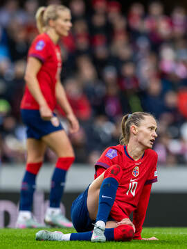 Caroline Graham Hansen and Ada Hegerberg of Norway