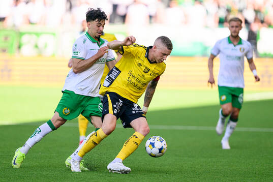Hammarbys Sebastian Tounekti och Elfsborgs Sebastian Holmen