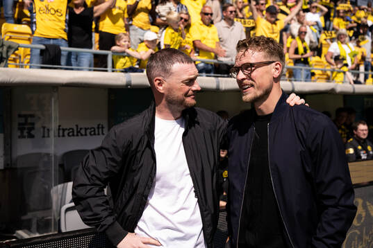 Hammarbys tränare Kim Hellberg  och Elfsborgs tränare