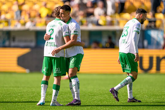 Hammarbys Hampus Skoglund och Jusef Erabi jublar