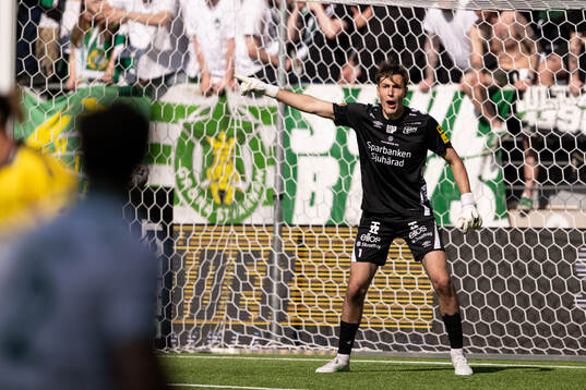 Elfsborgs målvakt Simon Eriksson