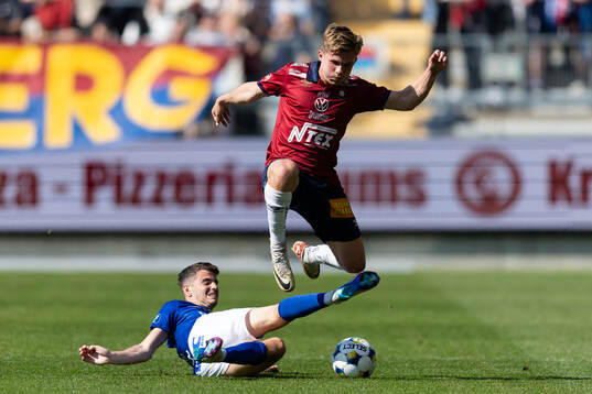 Trelleborgs Eren Alievski och Örgrytes Isak Dahlqvist