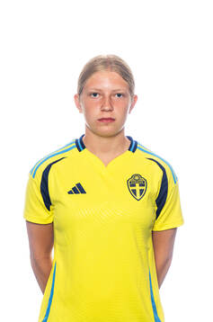 Thea Carlsson