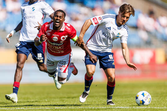 Degerfors Nahom Netabay och Östers Tatu Varmanen