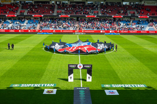 Helsingborgs och Östersunds spelare