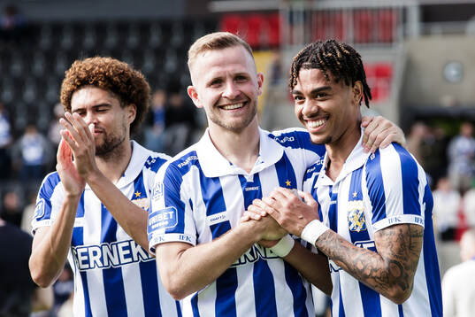 IFK Göteborgs Jonas Bager och Sebastian Clemmensen jublar