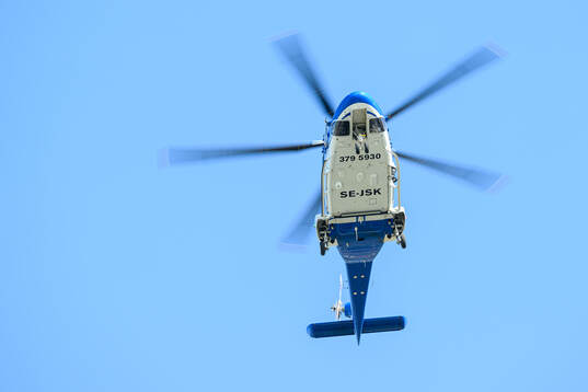 En ambulanshelikopter
