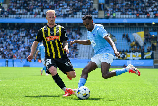 Häckens Mikkel Rygaard Jensen och Malmö FFs Taha Ali