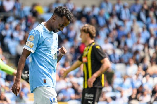 Malmö FFs Taha Ali deppar