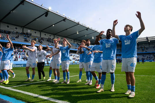 Malmö FFs spelare jublar