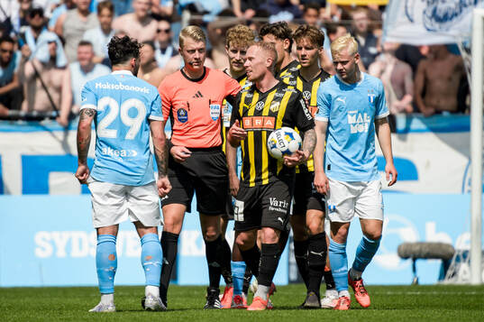 Malmö FFs Sead Haksabanovic och Häckens Mikkel Rygaard