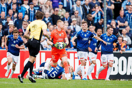 Halmstads målvakt Tim Erlandsson